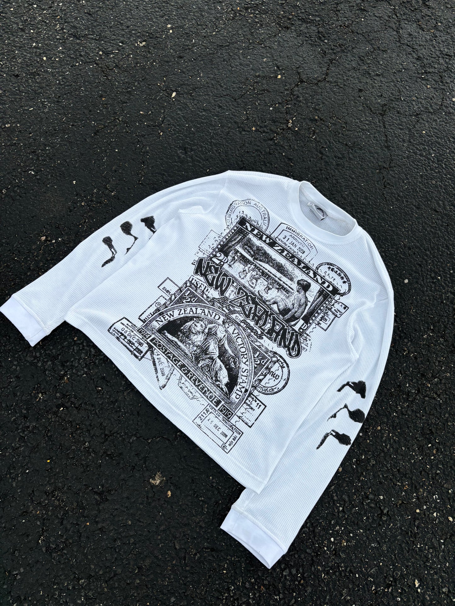 "Travelers" Thermal Long Sleeve